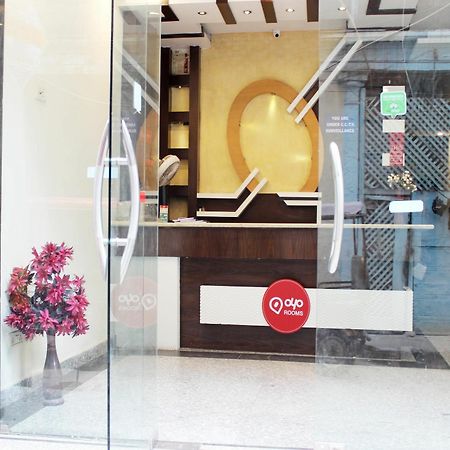 Oyo Rooms New Delhi Railway Station ภายนอก รูปภาพ